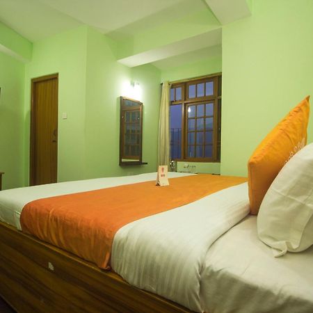 Capital O Pema Thang Residency Ґанґток Екстер'єр фото